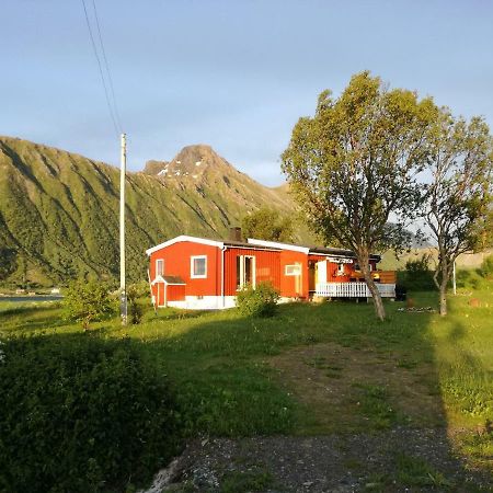 Midnattsolveien 3158,Sommarhusstrand Laukvik Lofoten Norway Exterior photo
