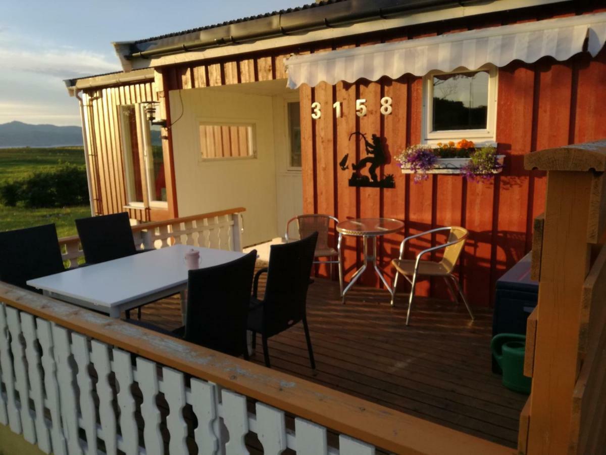 Midnattsolveien 3158,Sommarhusstrand Laukvik Lofoten Norway Exterior photo