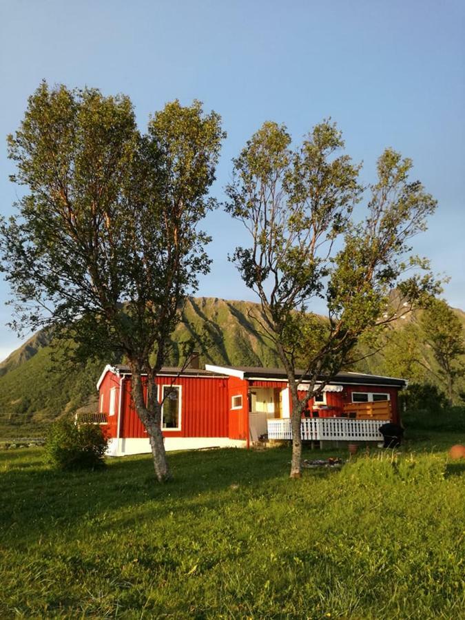 Midnattsolveien 3158,Sommarhusstrand Laukvik Lofoten Norway Exterior photo